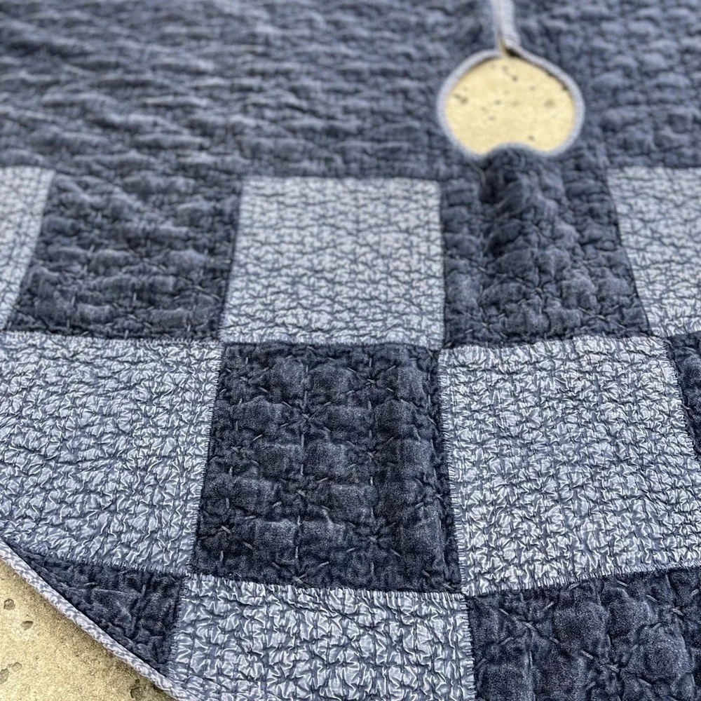 New! Anthropologie-Quilted Navona Tree Skirt